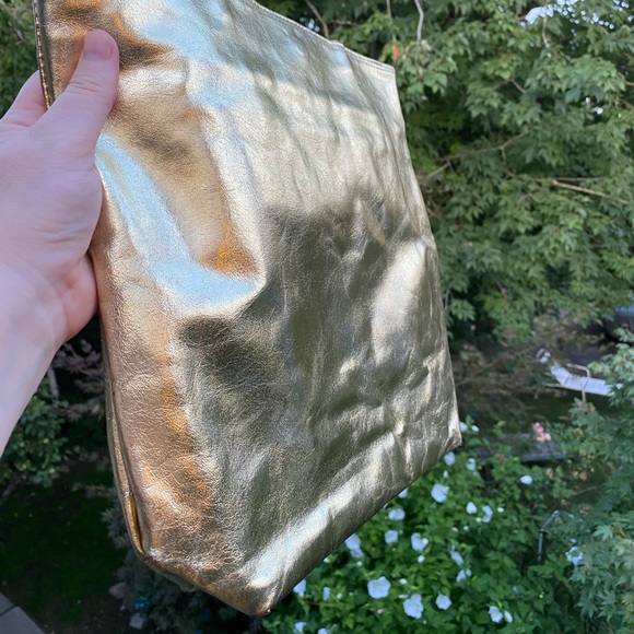 Vintage 80s/90s Carlos Falchi tote in like new condition - Picture 8 of 11